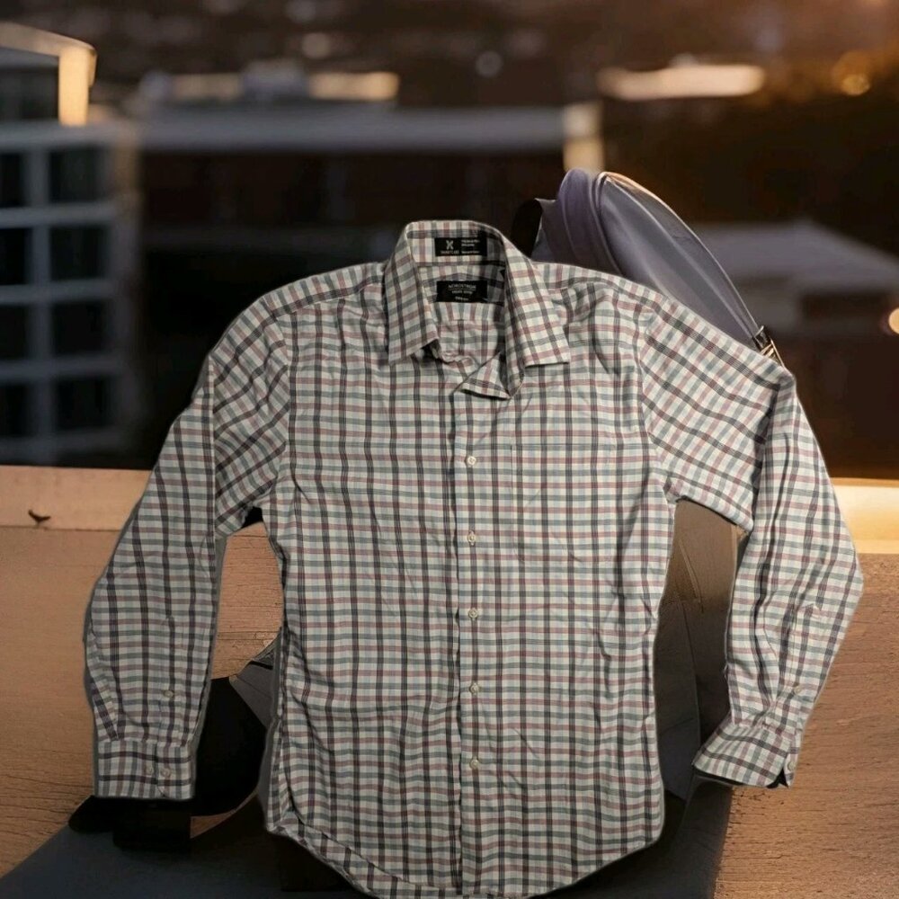Nordstrom Men's Trim-Fit Plaid Dress Shirt   14 1/2  - 32-33